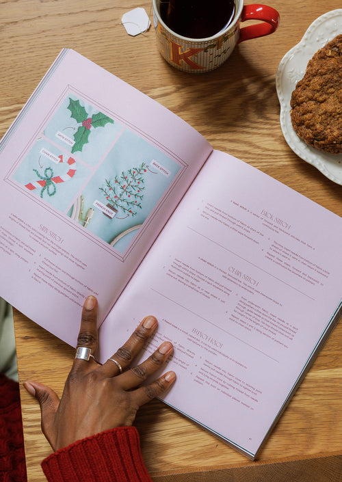 Advent 2025 Women's Reading Guide