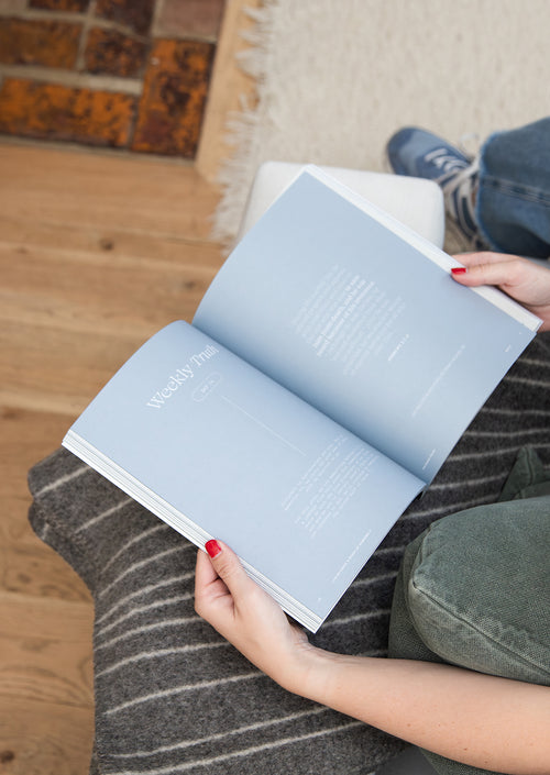 Live by Faith: A Study of Hebrews 11 Women's Reading Guide
