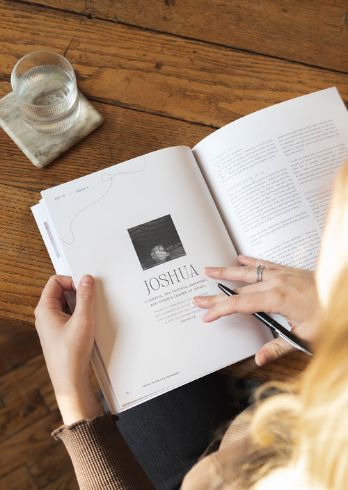 People in the Old Testament Women's and Men's Reading Guide Bundle