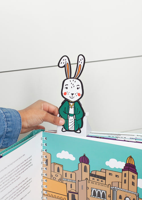 Kids Read Esther: A Read-And-Play Scripture Book