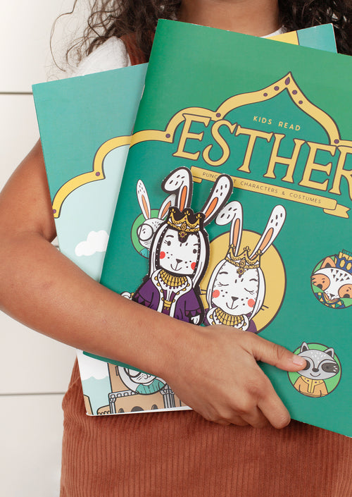 Kids Read Esther: A Read-And-Play Scripture Book