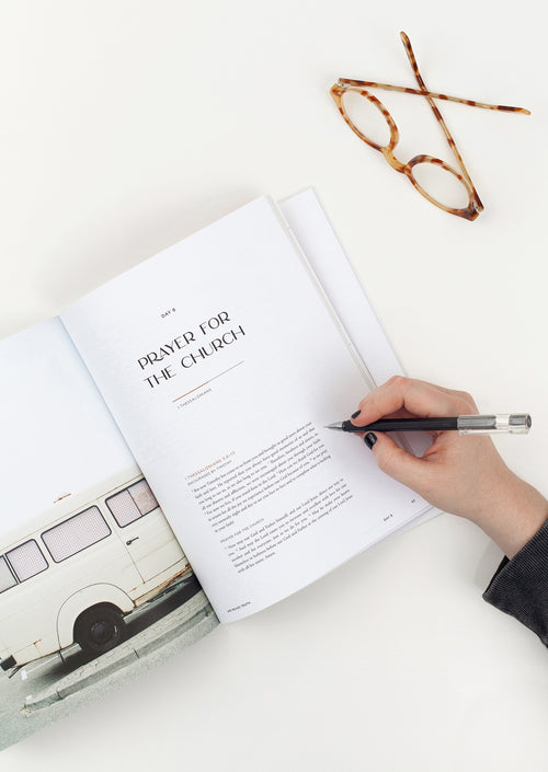 1 & 2 Thessalonians Women's Reading Guide