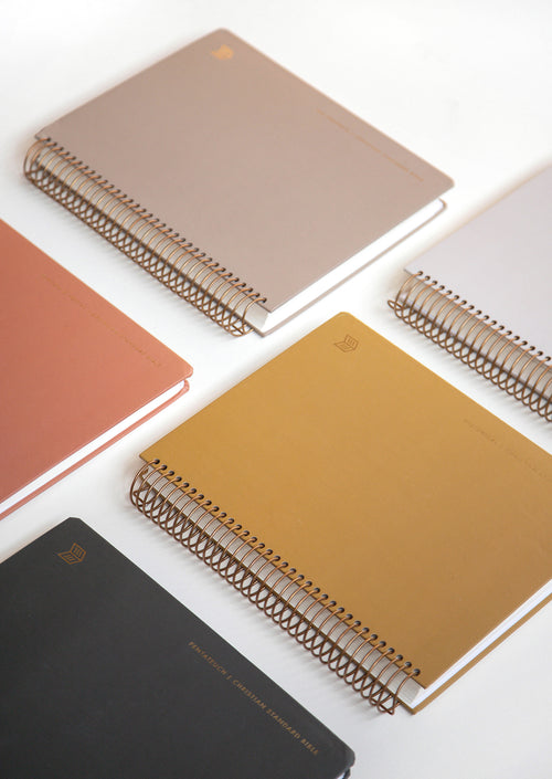 She Reads Truth Spiral Bound Notetaking Bible, Five-Volume Set