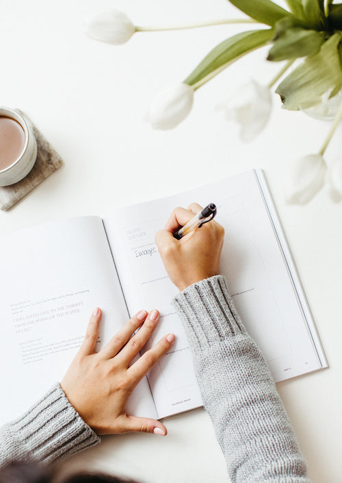 Everything New Women's Reading Guide